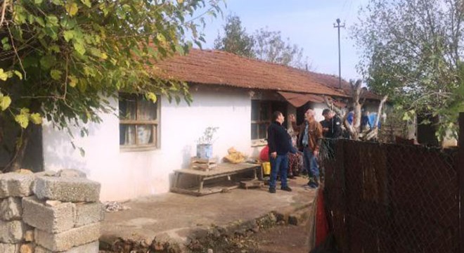 Yalnız yaşadığı evinde ölü bulundu
