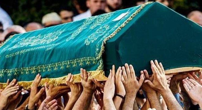 Yalnız yaşadığı evinde ölü bulundu