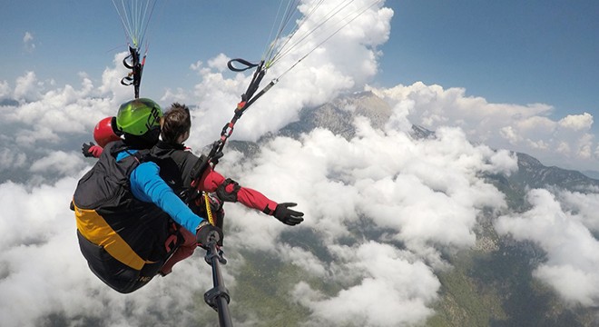 Yamaç paraşütçüleri sportif uçuşları iptal etti