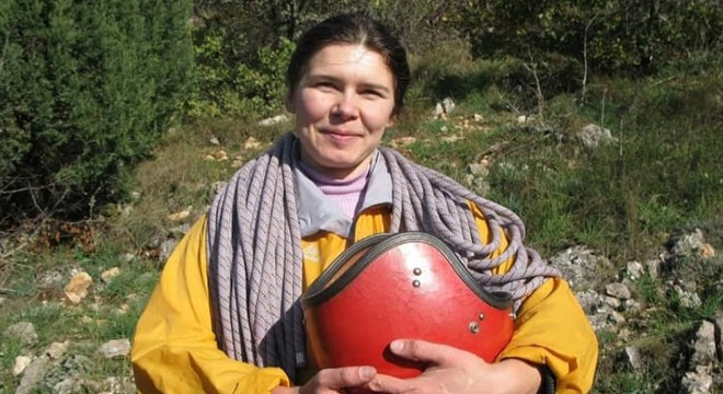 Yana, telefonunun en son sinyal verdiği bölgede aranıyor