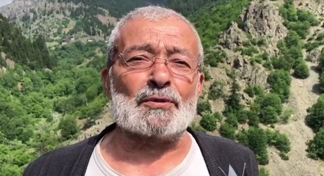 Yanan 10 evden geriye enkaz yığınları kaldı