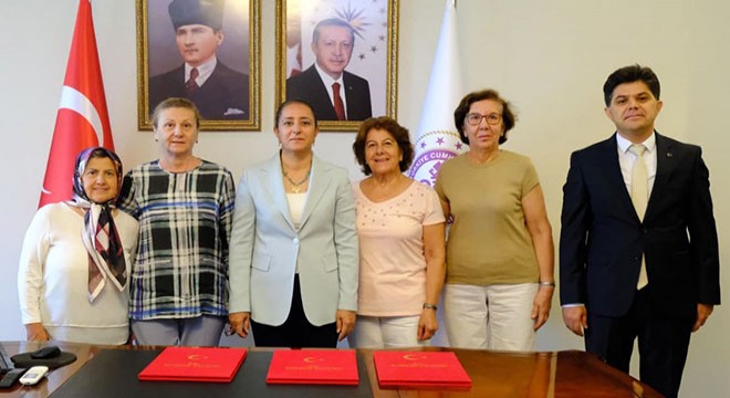 Yardımsevenler Derneği nden eğitime destek