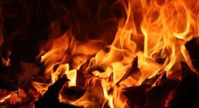 Yaşlı kadın evindeki yangında öldü