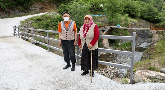 Yaşlı çiftin 40 yıllık köprü hasreti bitti