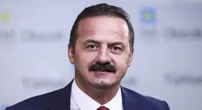 Yavuz Ağıralioğlu ndan  yeni parti  sinyali