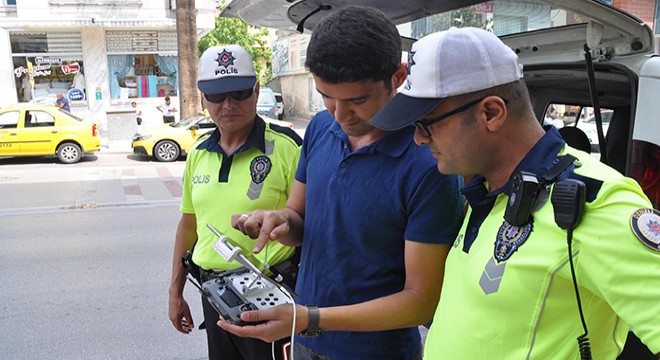 Yayalara yol vermeyen araçlara ceza yağdı