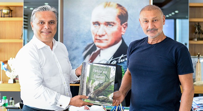 Yazar Aydemir, Başkan Uysal'ı ziyaret etti