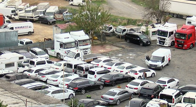 Yedieminlerdeki hacizli araç satışlarında e-ihale uyarısı