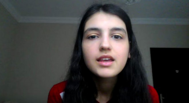 Yediğini içtiği paylaşıyor paraya para demiyor