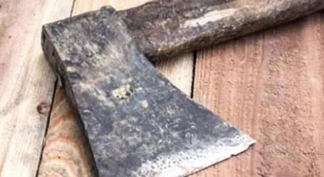 Yengesini baltayla yaralayan şüpheli tutuklandı