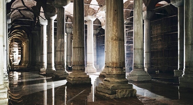Yerebatan Sarnıcı'nda babadan oğula restorasyonda sona doğru