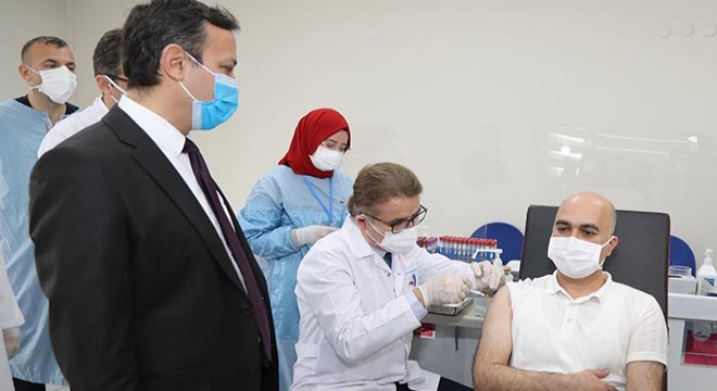 Yerli aşıda Faz-2'nin ikinci doz uygulaması tamamlandı