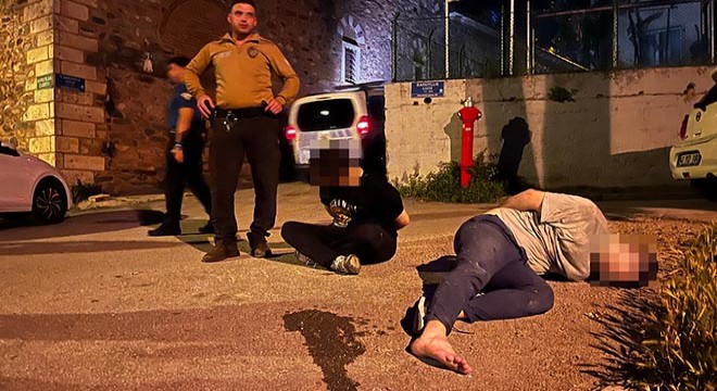 Yıldırım Darüşşifası nın kurşun levhalarını çalarken düşüp yaralandı