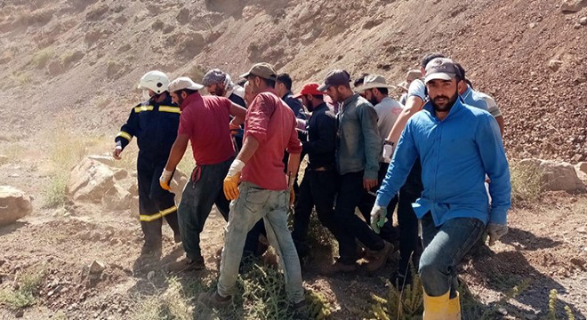 Yol çalışmasında göçük: 1 işçi yaralı