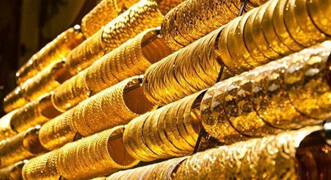 Yol kenarında bulduğu altınlar sahte çıktı