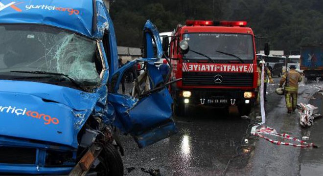 Yol savaş alanına döndü