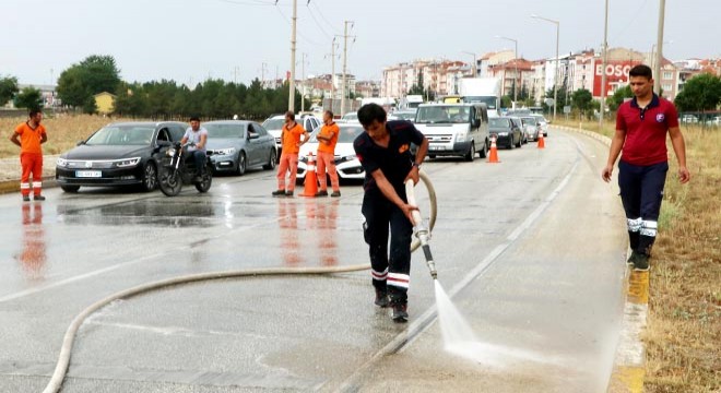 Yola dökülen yağ kazaya neden oldu