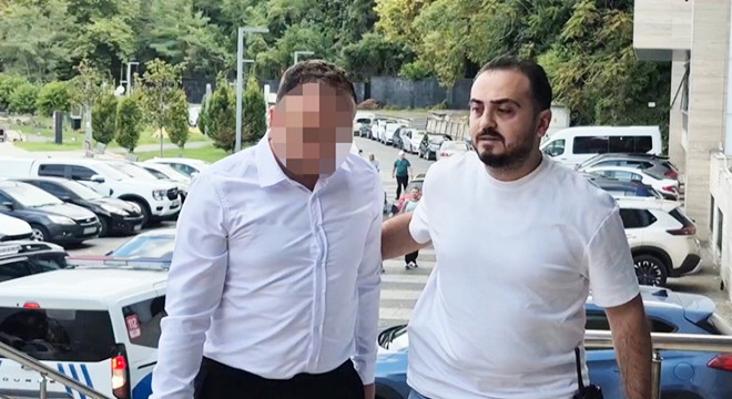 Yolcusuna çarpıp ölümüne neden olan otobüs şoförü adliyede