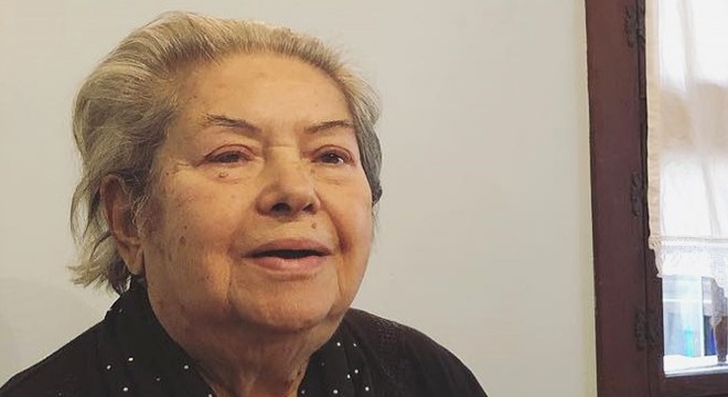 Yönetmen Ezel Akay'ın annesi hayatını kaybetti