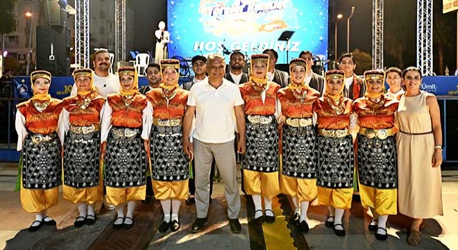 Yöreler Renkler Festivali’nde Güneydoğu Anadolu Gecesi
