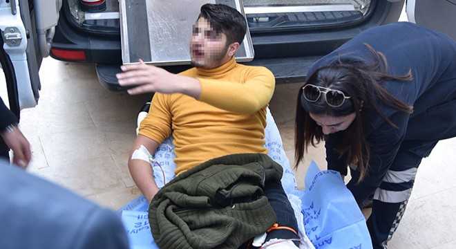 Yüksek okuldaki kavgada bir öğrenci bıçaklandı