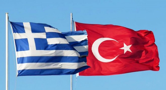 Yunanistan, kara yoluyla seyahat kısıtlamasını kaldırdı