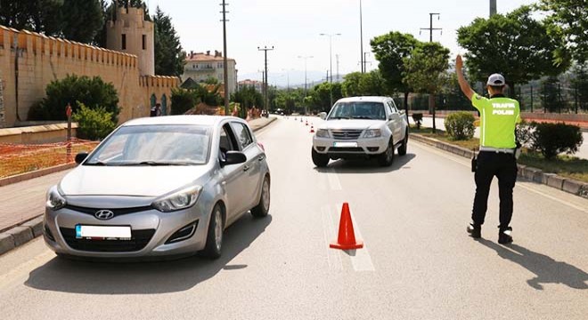Yurt genelinde radarla hız denetimi: 41 bin sürücüye ceza