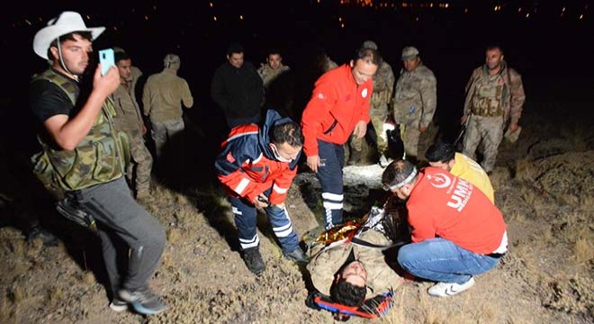 Yürüyüşe çıktılar, arkadaşları rahatsızlanınca yardım istediler