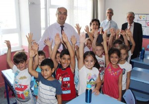 Kaymakam Feslihan'dan okullara ziyaret