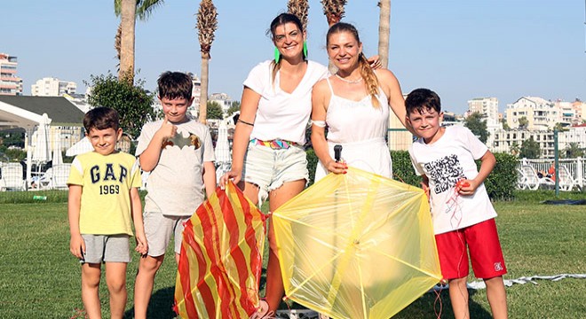 ZİÇEV Uçurtma Festivali, renkli görüntülere sahne oldu
