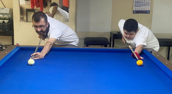 Zafer Bayramı Bilardo Turnuvası düzenlendi