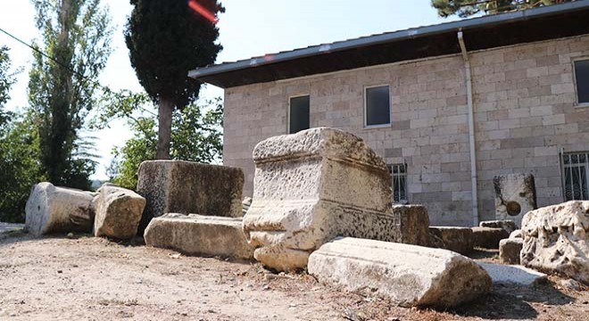 Zaman tüneli gibi kent: Attuda