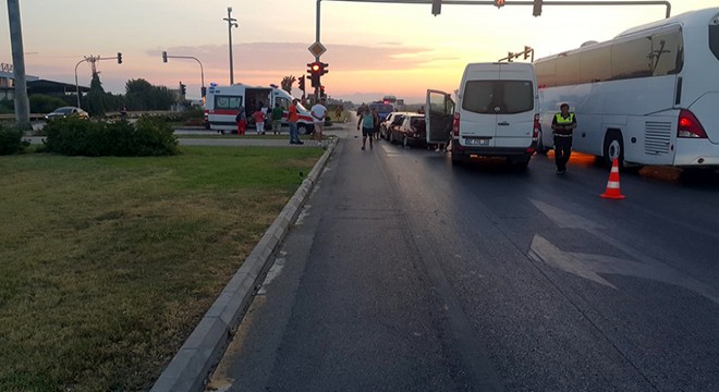 Zincirleme kaza: 2 yaralı