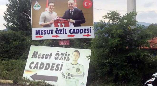 Zonguldak'taki Mesut Özil tabelası değişti