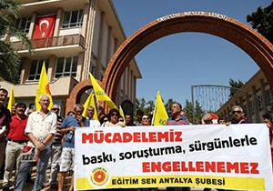 Okul yönetiminin uygulamasına karşı çıkan öğretmenlere sürgün iddiası