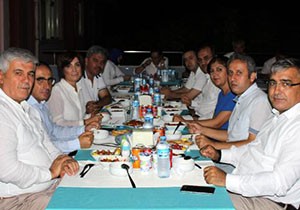 Eğitimciler yemekte buluştu