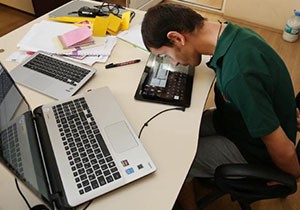 Yüzde 94 engelli Ahmet ikinci filmine imza attı