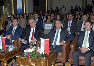 Serik'te olgunlaşma enstitüleri konferansı