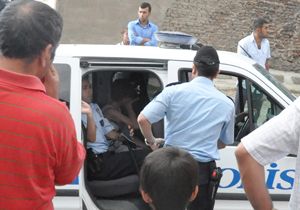 İftar öncesi sokakta sigara içen kadına saldırı girişimi