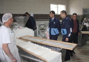 Gazipaşa'da fırınlarda denetleme