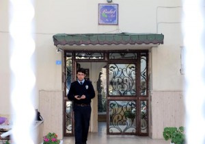 Askerden geldi babası ölü buldu