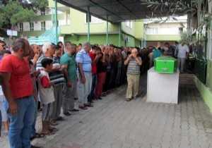 Antalya'daki festivalden dönerken kazada öldü
