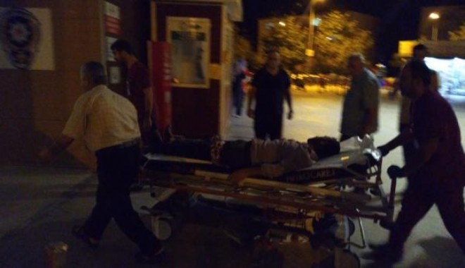 Düğünde iki kardeş arasında 'bıçaklı' kavga çıktı: 1 yaralı