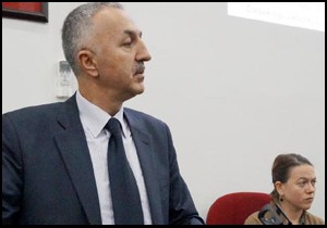 Finike’de deprem konferansı