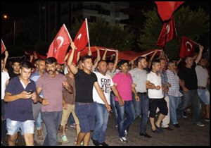 Finike'de teröre tepki yürüyüşü