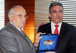 Bakan Gönül'den ziyaret