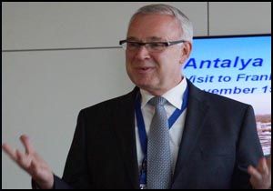 Schmitz; Biz Antalya'ya niye girdik?