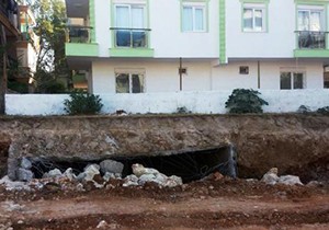 Büyükşehir: Göçmen Parkı'nda dere yatağı değil eski menfez var