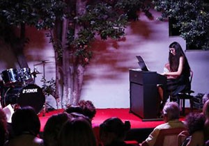 Sümer Ezgü Sanat Akademisi'nde yılsonu gösterisi