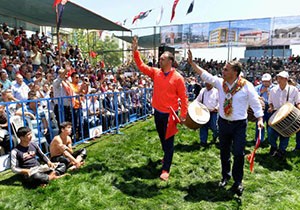 Başkan Uysal'dan güreşlere davet
